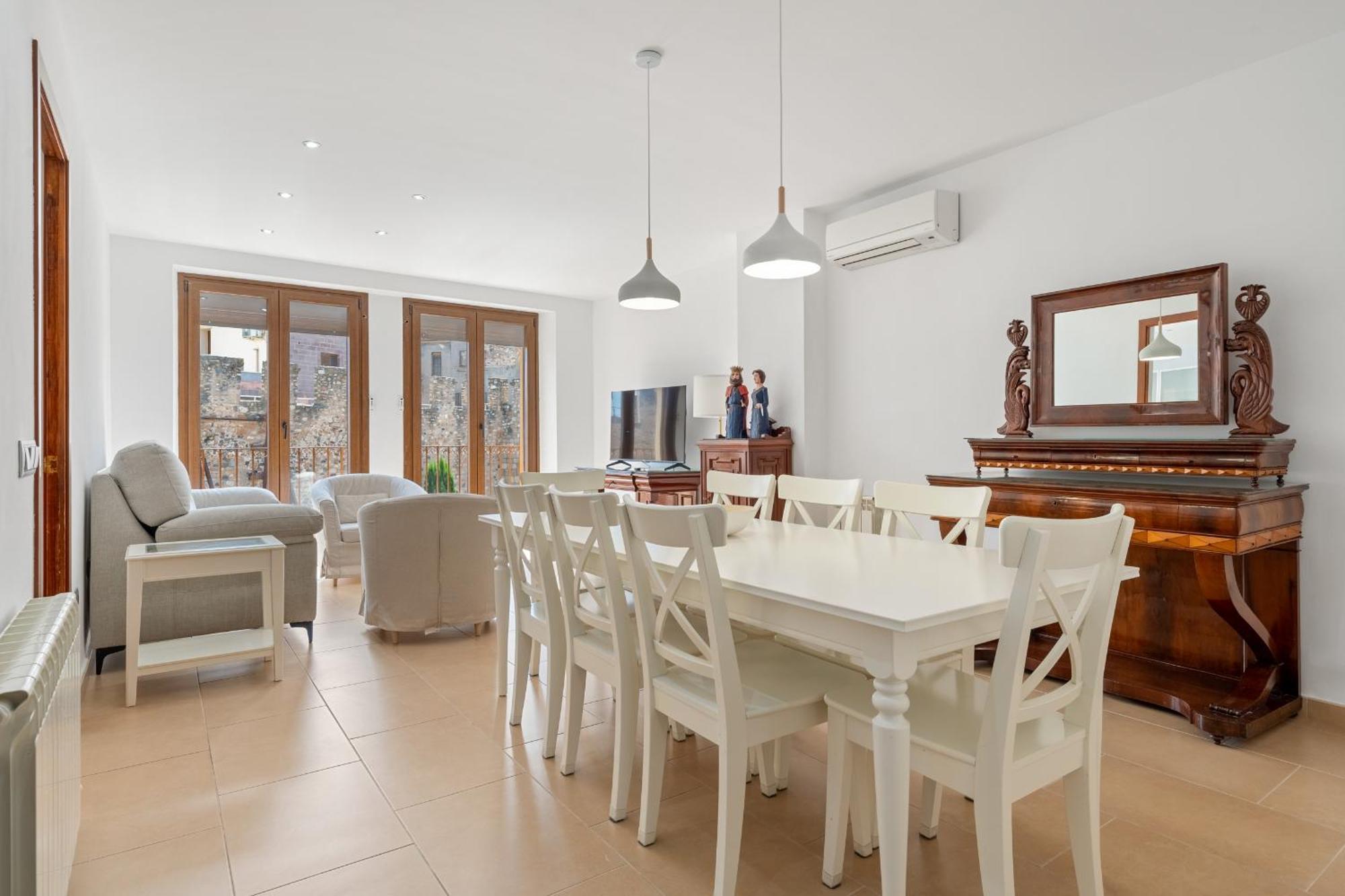 Hauzify I Vila Ducal Montblanc Exteriér fotografie